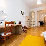 48 Beautiful Building Within Moments From The Old Town Of Brasov