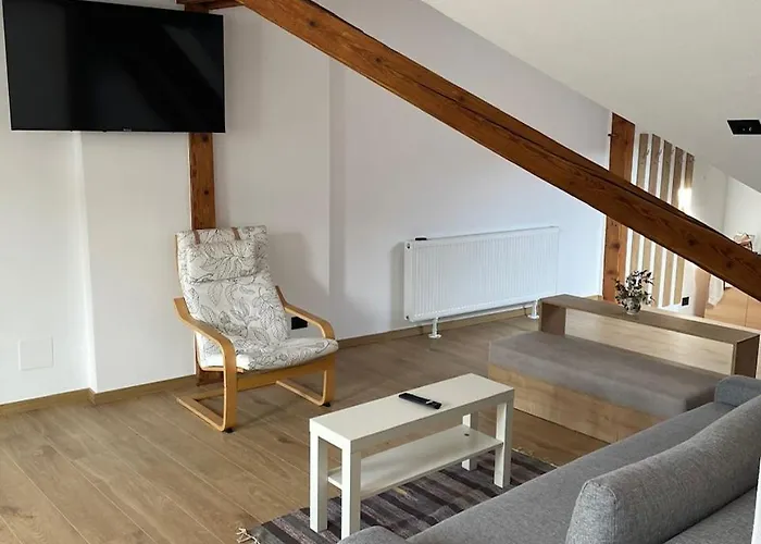 48 Beautiful Building Within Moments From The Old Town Of * Brasov